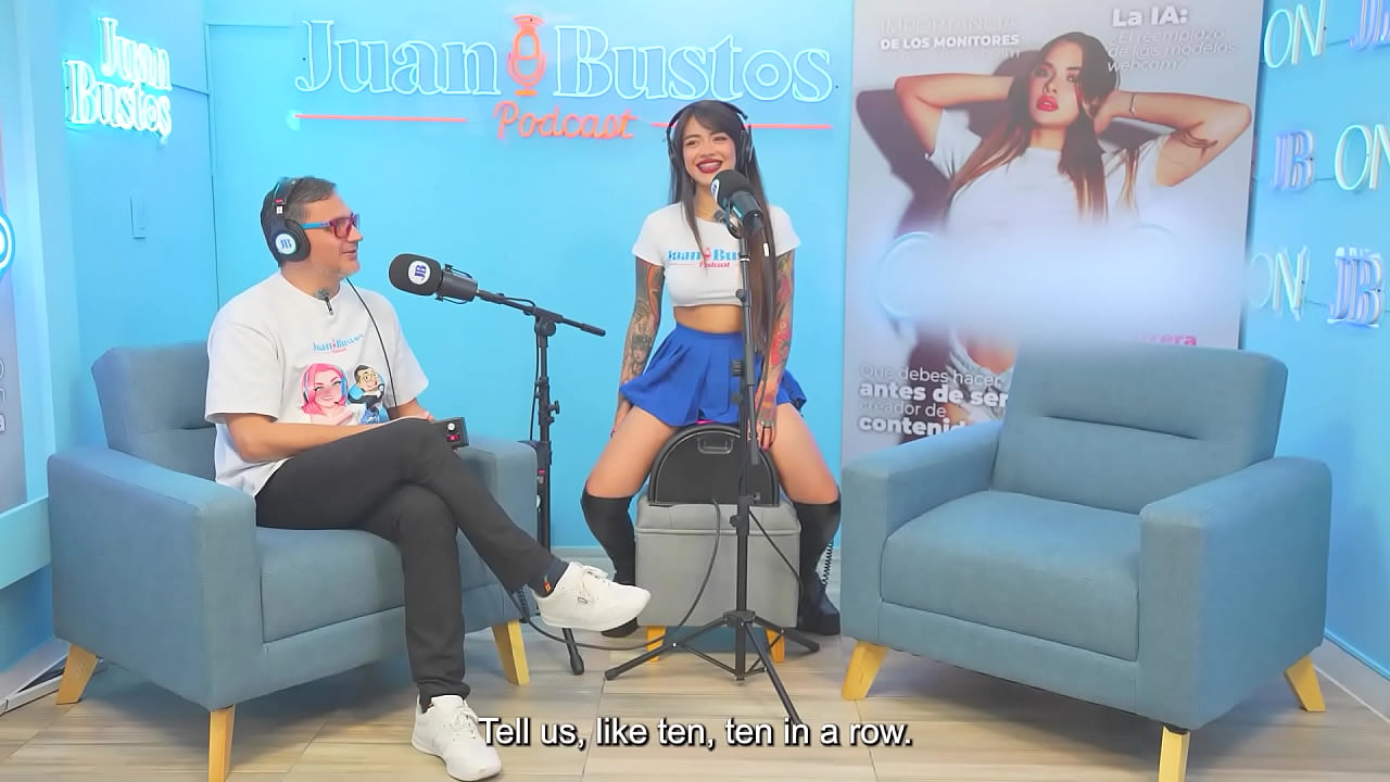 MarieJane LATINA tattooed amateur discovers SQUIRT on her first time - Juan Bustos Podcast