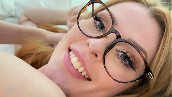 Sharing a hotel bed with my college stepdaughter - Alex Adams, Elly Clutch