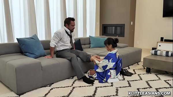 Naughty Asian geisha Ember Snow spreading her legs wide open for her favorite client 