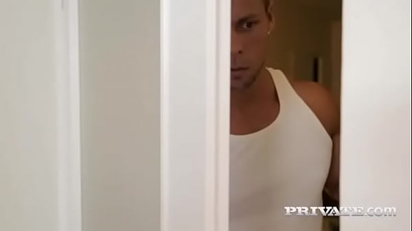 Stacy Snake Prefers Anal Sex to Yoga