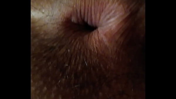 Casada mostrando o cuzinho