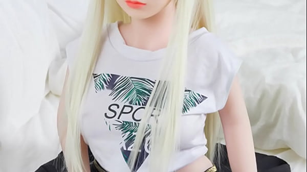 Big tits young Mini Love Doll for a quick session