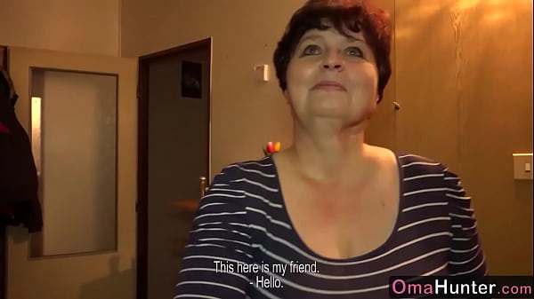 OMAHUNTER Chubby mature lady got her tits and pussy played