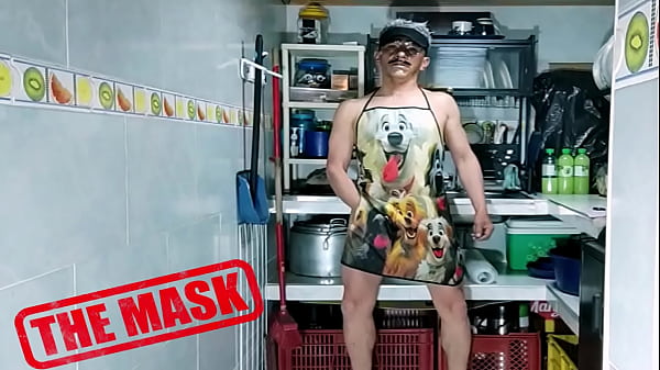 oscar desnudo haciendo lo que mas le gusta mostrar su culo