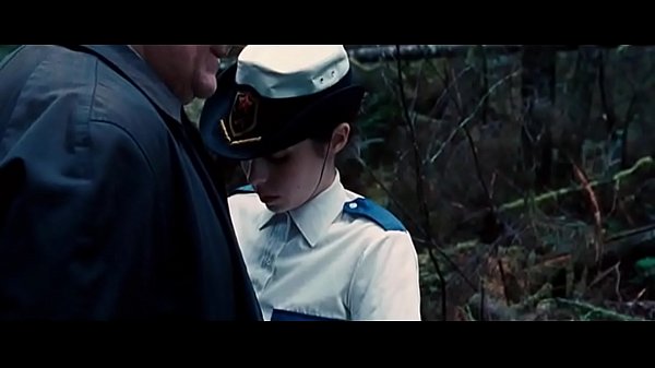 Cristin Milioti Year the Carnivore 2009