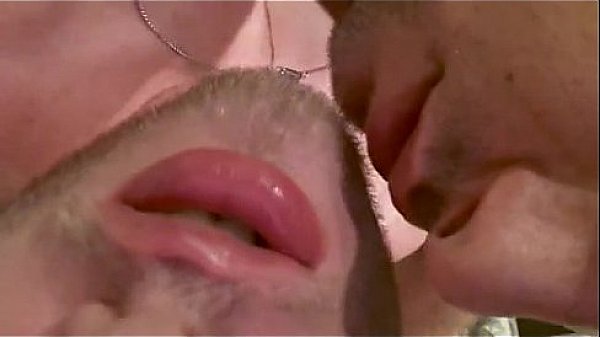 Hot gay guys kissing