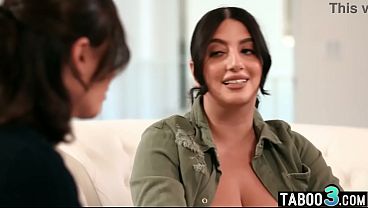 BBW Arab MILF soldier Sarah Arabic visits her lesbian commanding officer