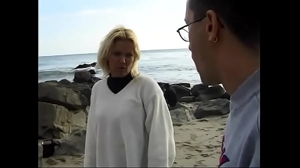 Anal chick takes dick in pussy and tight ass then gets anal creampie