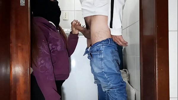 Sexo oral e anal em Cara safado