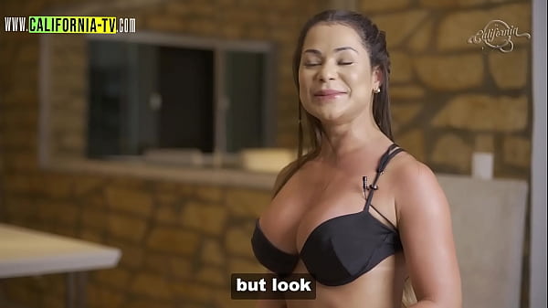 morena gostosa com a bucetinha toda molhada  