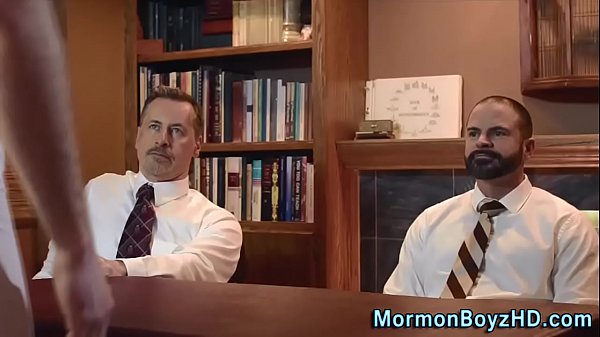 Teen Boy Gets Big Dick