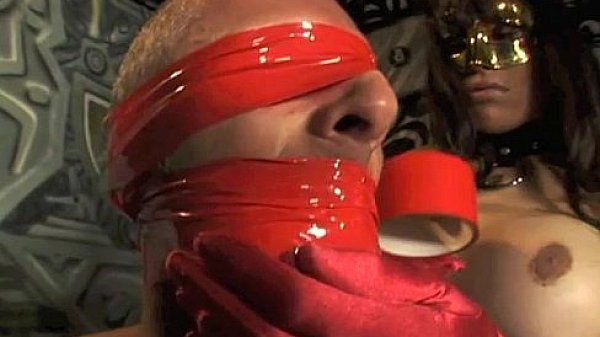 Mistress transex with kinky boots abusign a poor italian guy 