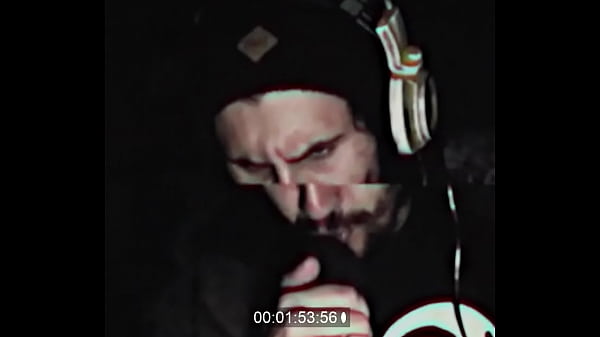 Metalhead singing pantera song Akrrazzia Project  