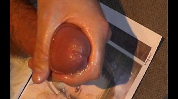 Jerking over coworker picture