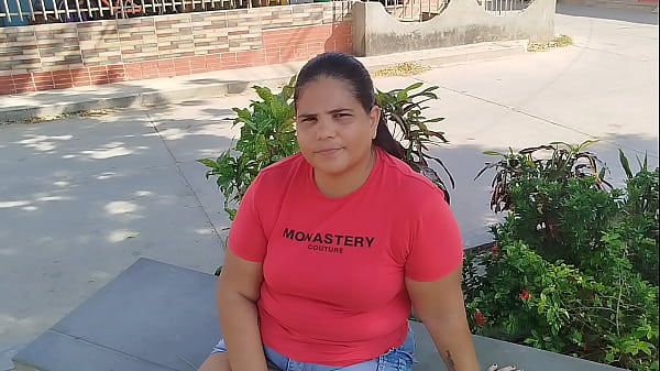 Conoc&iacute; a una gordita muy puta y la invite para ganar algo de dinero extra y terminamos cogiendo muy bien y dejandole el culo lleno de semen