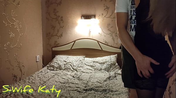 The secretary was invited to the hotel and fucked