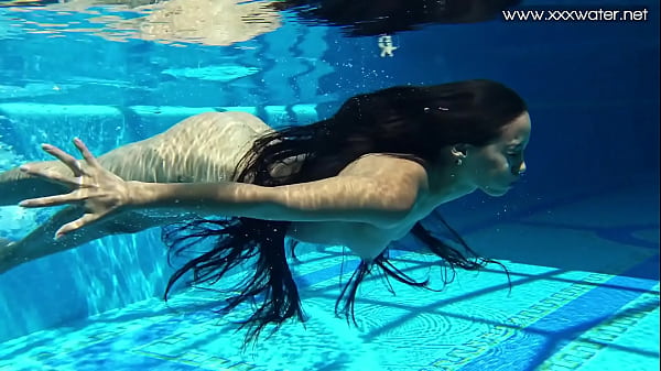 Andreina De Luxe is a beautiful Columbian swimming naked