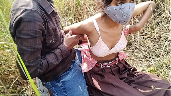 INDIAN SCHOOL CAUGHT WITH BOYFRIEND IN JUNGLE AND PUNISHED AS HARD FUCK BY BLACK INDIAN GUY