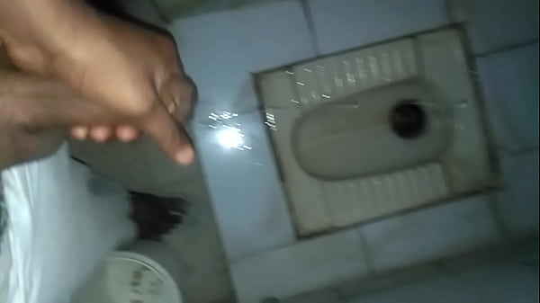 Sunny Leone dreaming