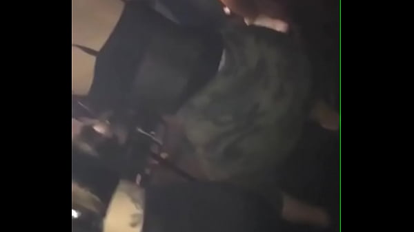 Bunda grande rebolando funk  