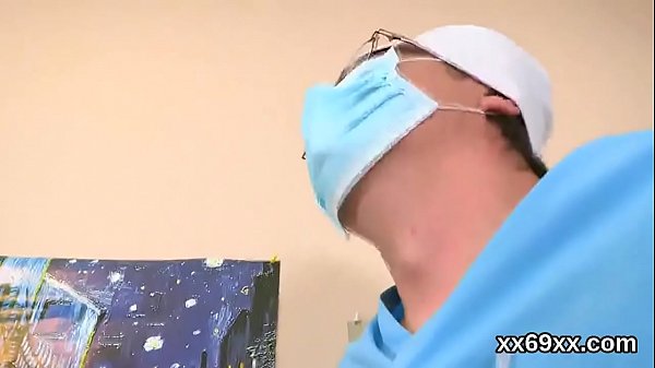 Skillful doc pleasures lovesome sweetie narrow twat in threeway 