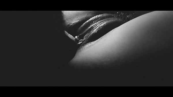 Сначала медленно и нежно, затем быстро и жестко. Кремпай