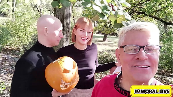 DOLLY DYSON &ldquo;NO NUT NOVEMBER&rdquo; DOUBLE PENETRATION THREESOME while CUCKOLD PARTNER CRIES &ndash; IMMORAL PRODUCTIONS 4K