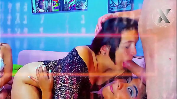 I make wild orgy of deep blowjobs with my lovers and their aunt! they eat all my cock and get their throats fucked!  