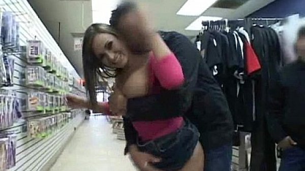 aip claudia valentine clip2 01