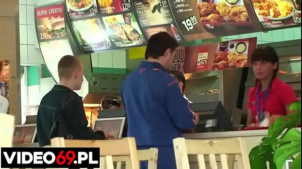 Darmowe filmy erotyczne - Organizujemy zieloną szkołę - występuje Marzena [ Polskie Uczennice ]