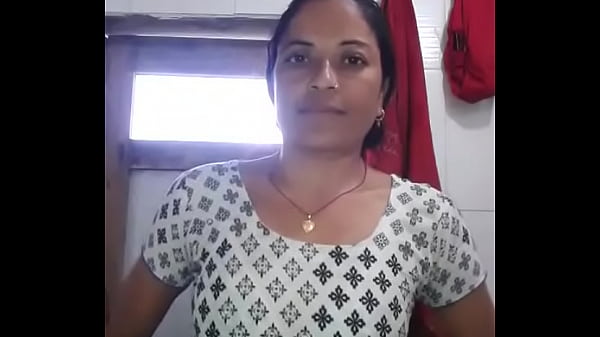 Suman Dhunwa sexy aunty 