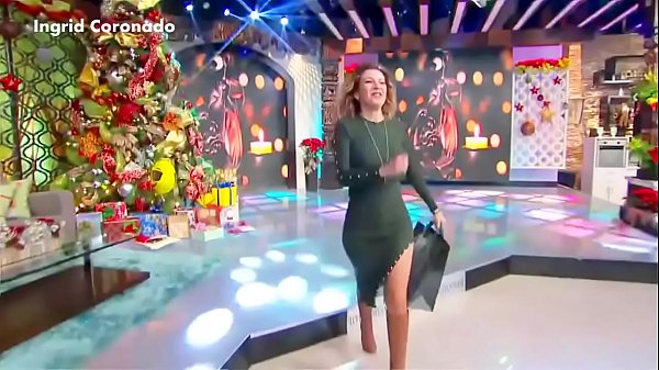 Ingrid Coronado Nalgotas en Vestido Verde Entallado VLA 25dic17 Ass Edition  
