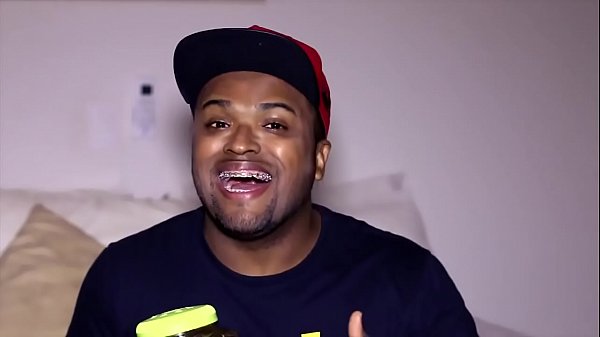 PEGADINHA - BARATAS (Cockroach Prank) (1)