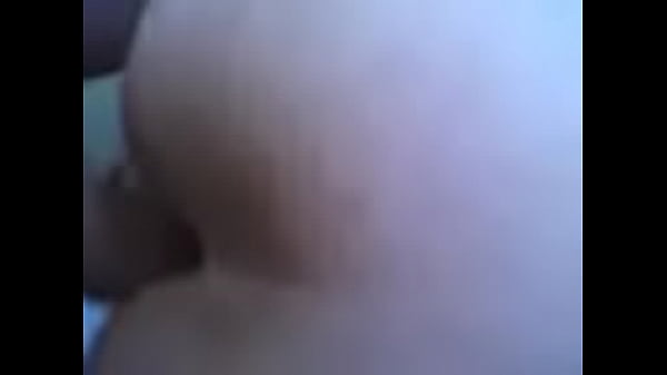 ya entro todo en el culo de mi Sra, ahora voy a gozar