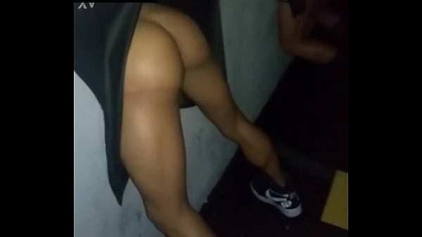 I performed my fetish in the Glory Ass of Dedalos Bar with a lot of pica in the ass 