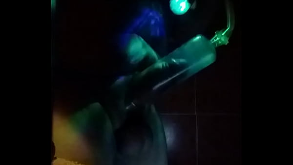 Usando mi verga latina