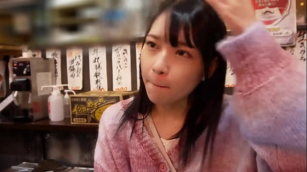 可愛い顔して無類のチ●ポ好き...SEXモンスターなキャストと常連客の禁断のハメ撮り！『おかえりなさいませご主人様』メイドのMはマゾのM？スパンキング、首●め、イラマのハードプレイに恍惚の表情...！ディルド電マ責め&相互オナニー&rarr;容赦のない激ピストンにガチオーガズムの連続...！！中出し&顔面シャワーでマーキングッ Part1