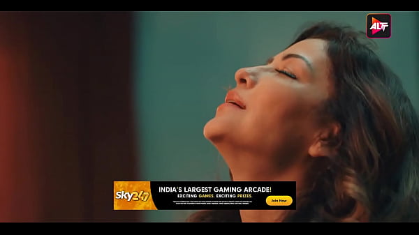 Nymphomaniac Aditi Govitrikar