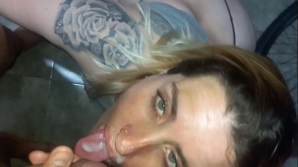 Blonde deepthroat and cum