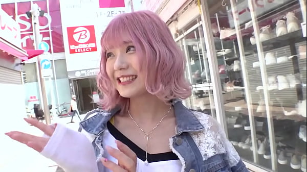 パート１【ドMの極み】街中でプリ尻丸出しの鬼露出GAL！実は変態ドMちゃん！[尻叩き&times;目隠し&times;イラマチオ]何でもアリの超プレイ連発！中出し3回戦！！！