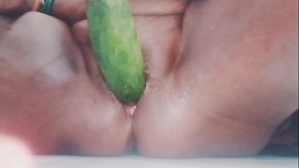 Desibhabhi sex and desibhabhi sex Fucking pussy with vegetable  hardcore Fucking