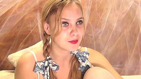 gorgeous blonde palying with a vibrator(1)brator(1)