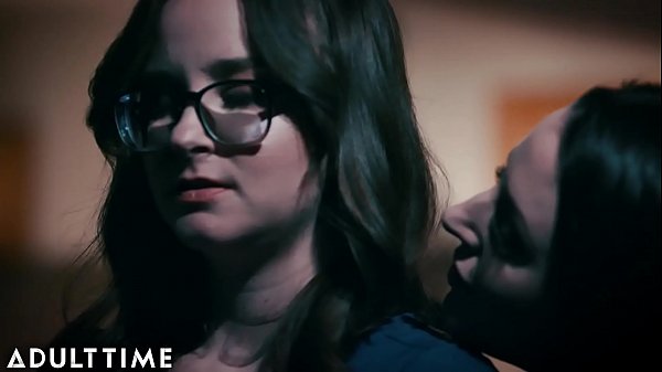 Her First Lesbian Sex When Stunning Brunette Comes to Dinner  