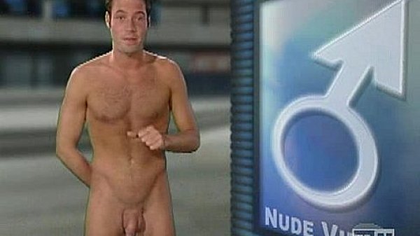 Naked News Male Edition3  