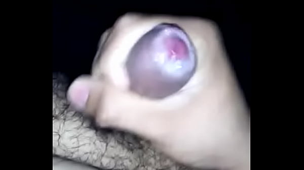 Gordito se viene rico en casa chubby cum 