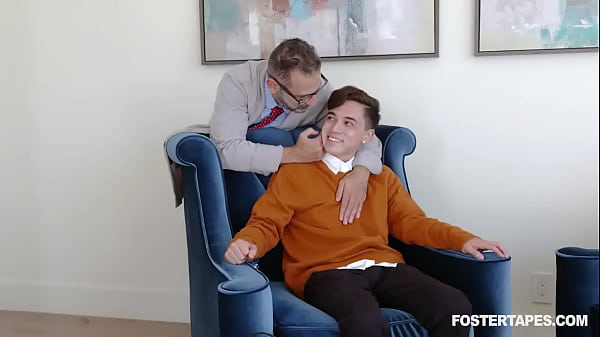 Milf pussy gets creamy cum