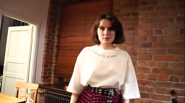 Behind the scenes, cleaning the house from the cleaning lady ended in sex