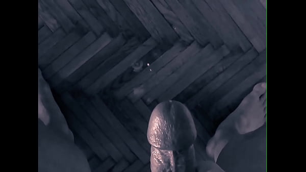 Home alone and... solo 744