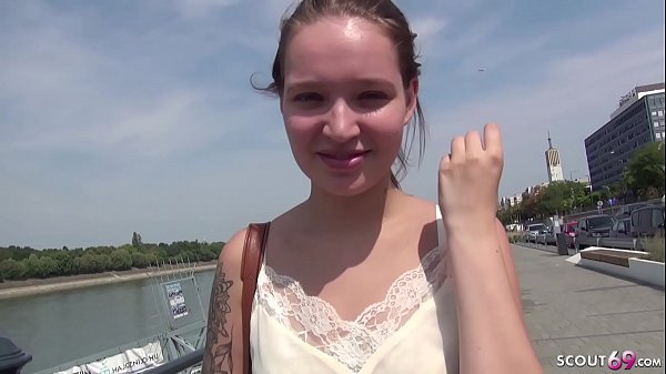 GERMAN SCOUT - ARSCH FICK FUER SCHLANKES TEENY BEI FAKE CASTING  