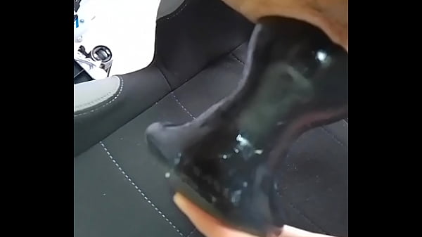 Quick video of me pulling out my deep anal plug after having it inside of my for over 20 minutes